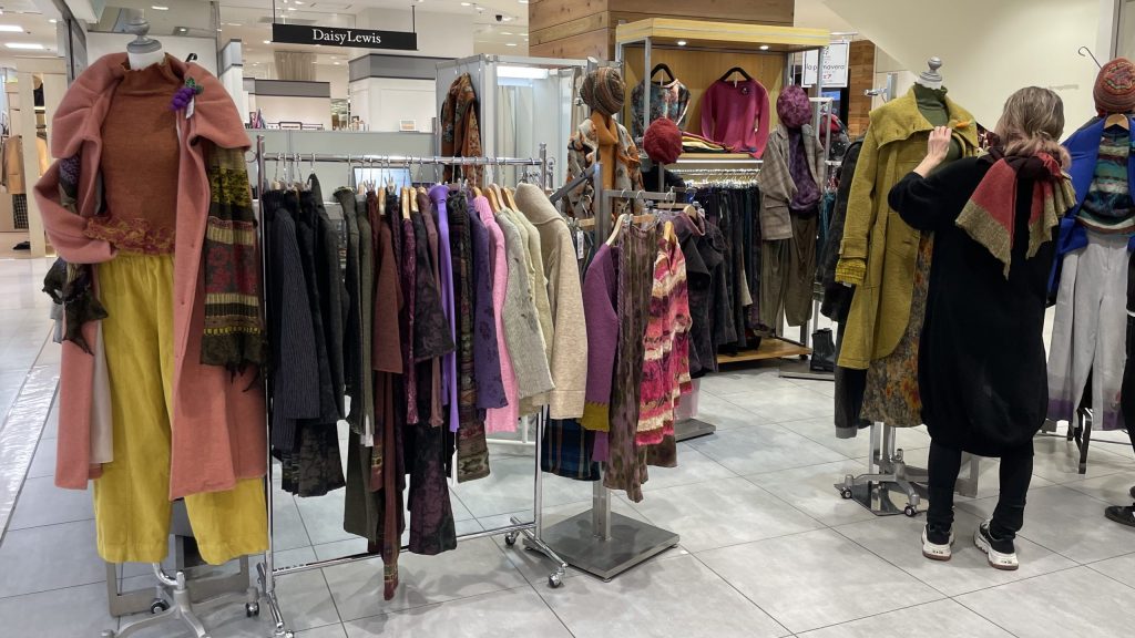 百貨店催事で売上146％を達成した ポップアップショップの作り方  ― 「入りたくなる空間」をつくるために ―